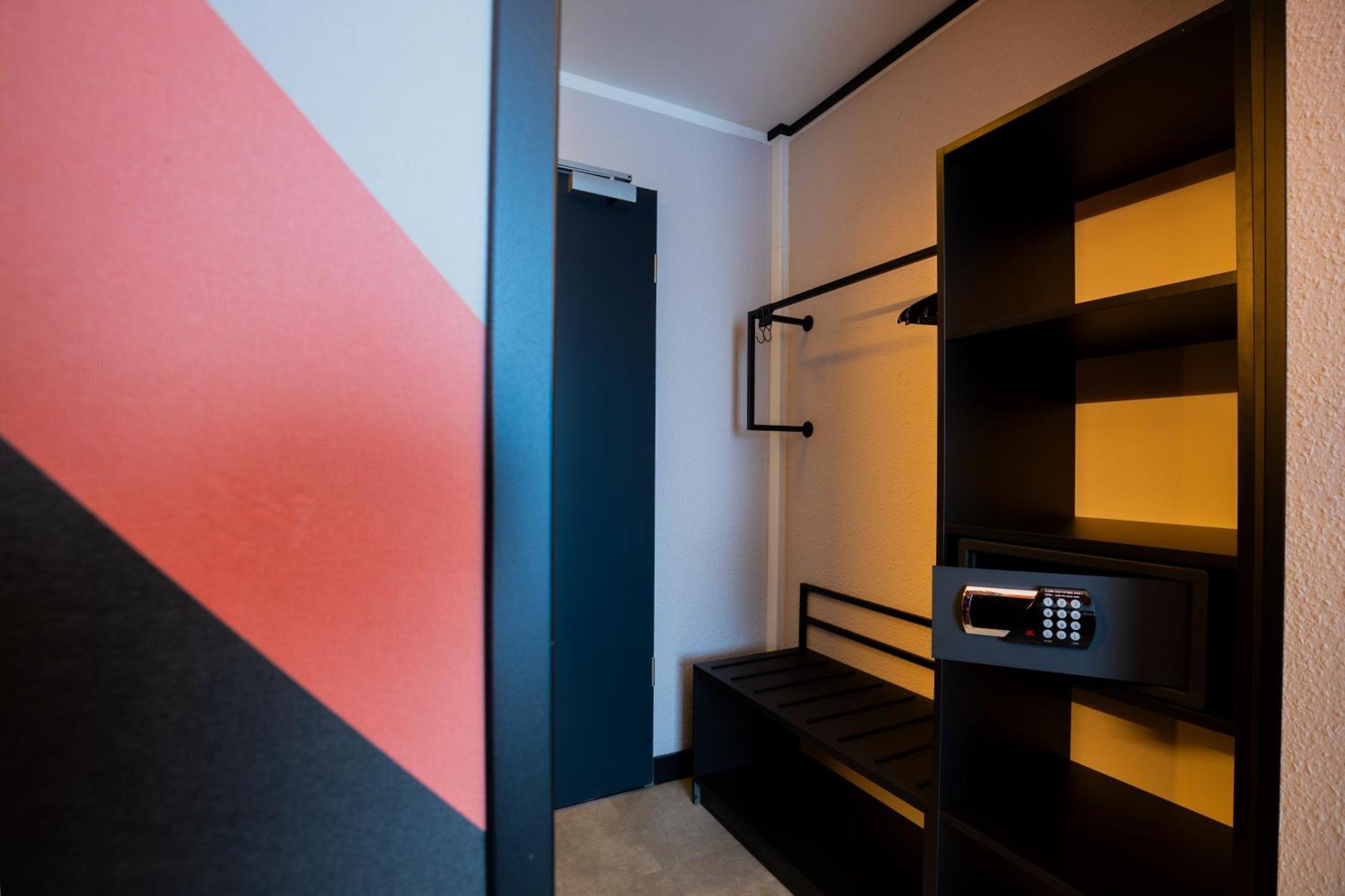 Holiday Inn - The Niu, Blade Solingen By Ihg Exteriör bild