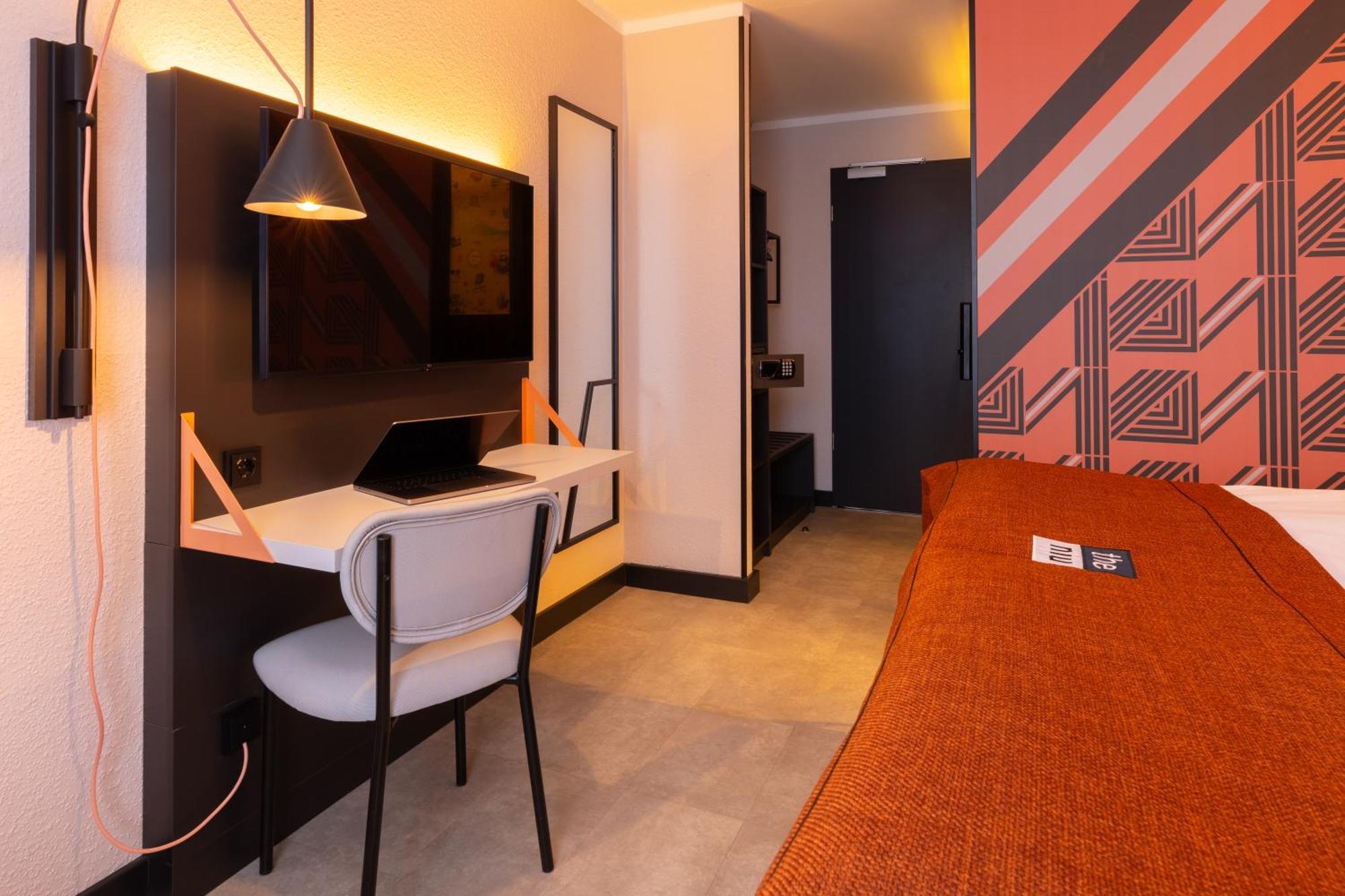 Holiday Inn - The Niu, Blade Solingen By Ihg Exteriör bild