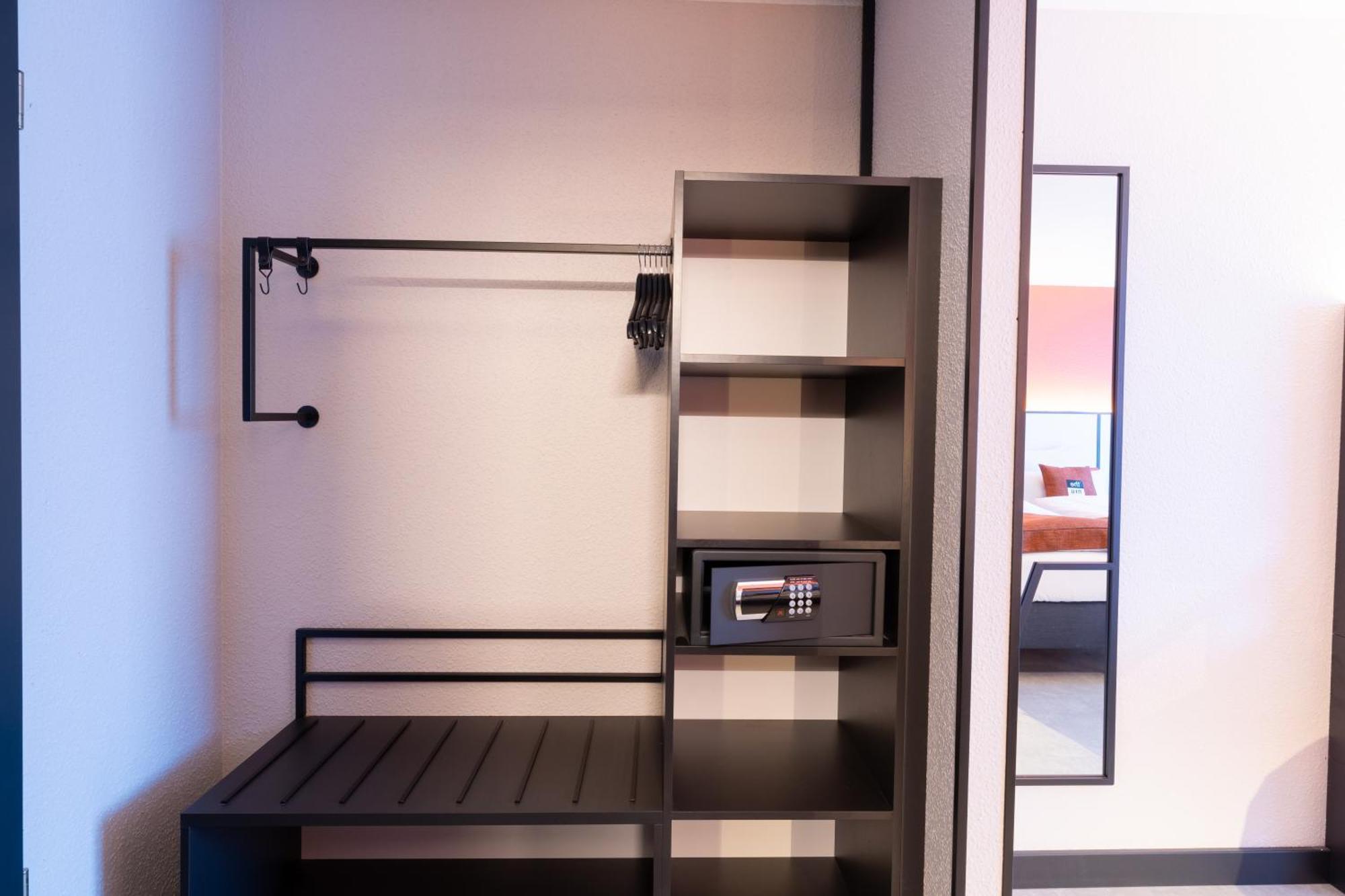 Holiday Inn - The Niu, Blade Solingen By Ihg Exteriör bild