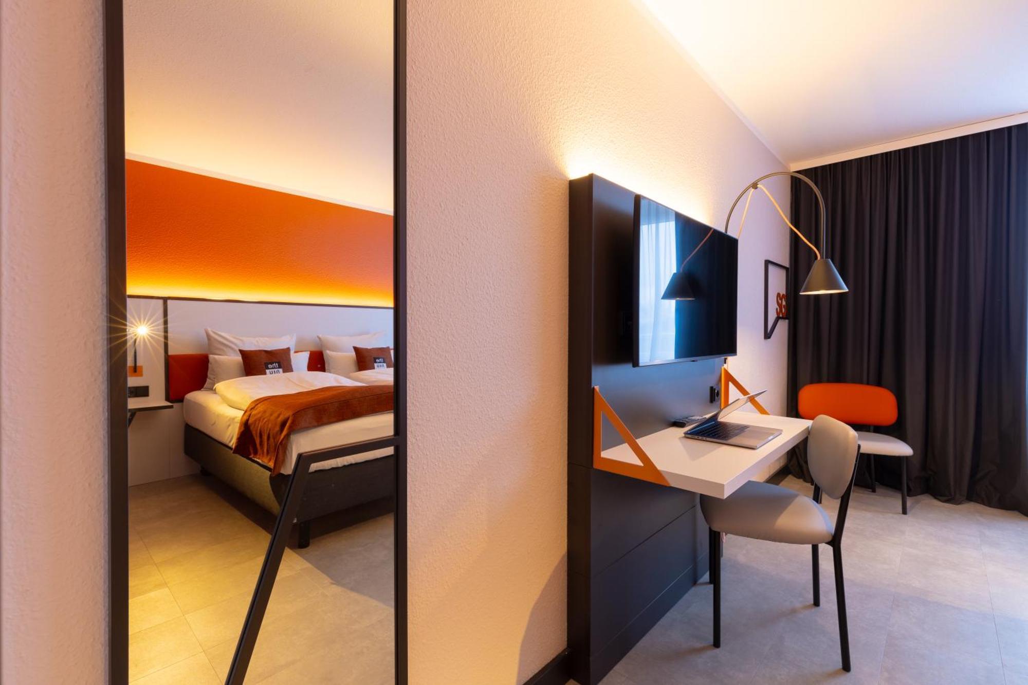 Holiday Inn - The Niu, Blade Solingen By Ihg Exteriör bild