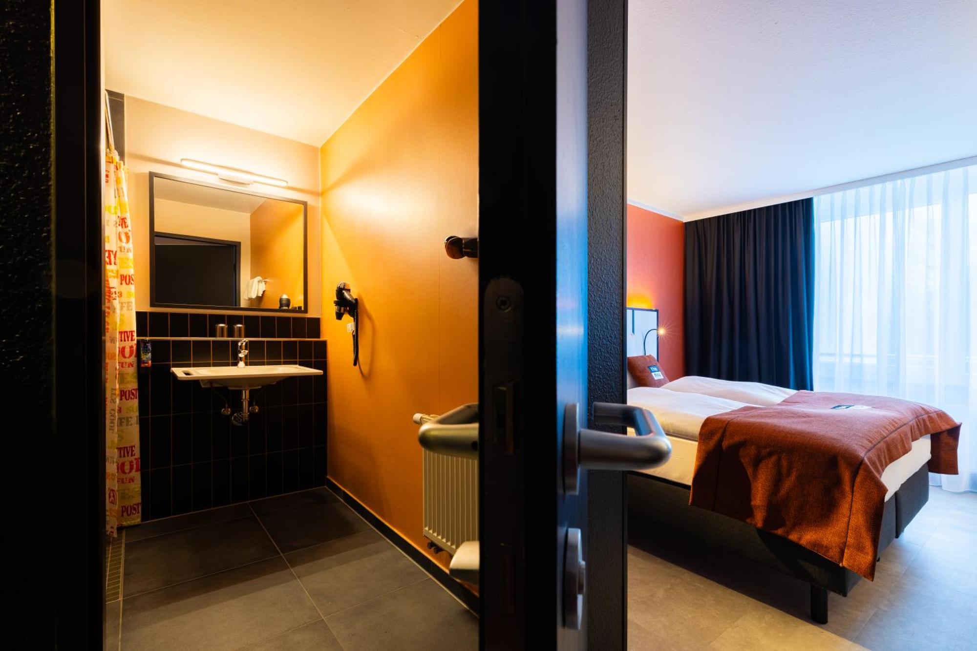 Holiday Inn - The Niu, Blade Solingen By Ihg Exteriör bild
