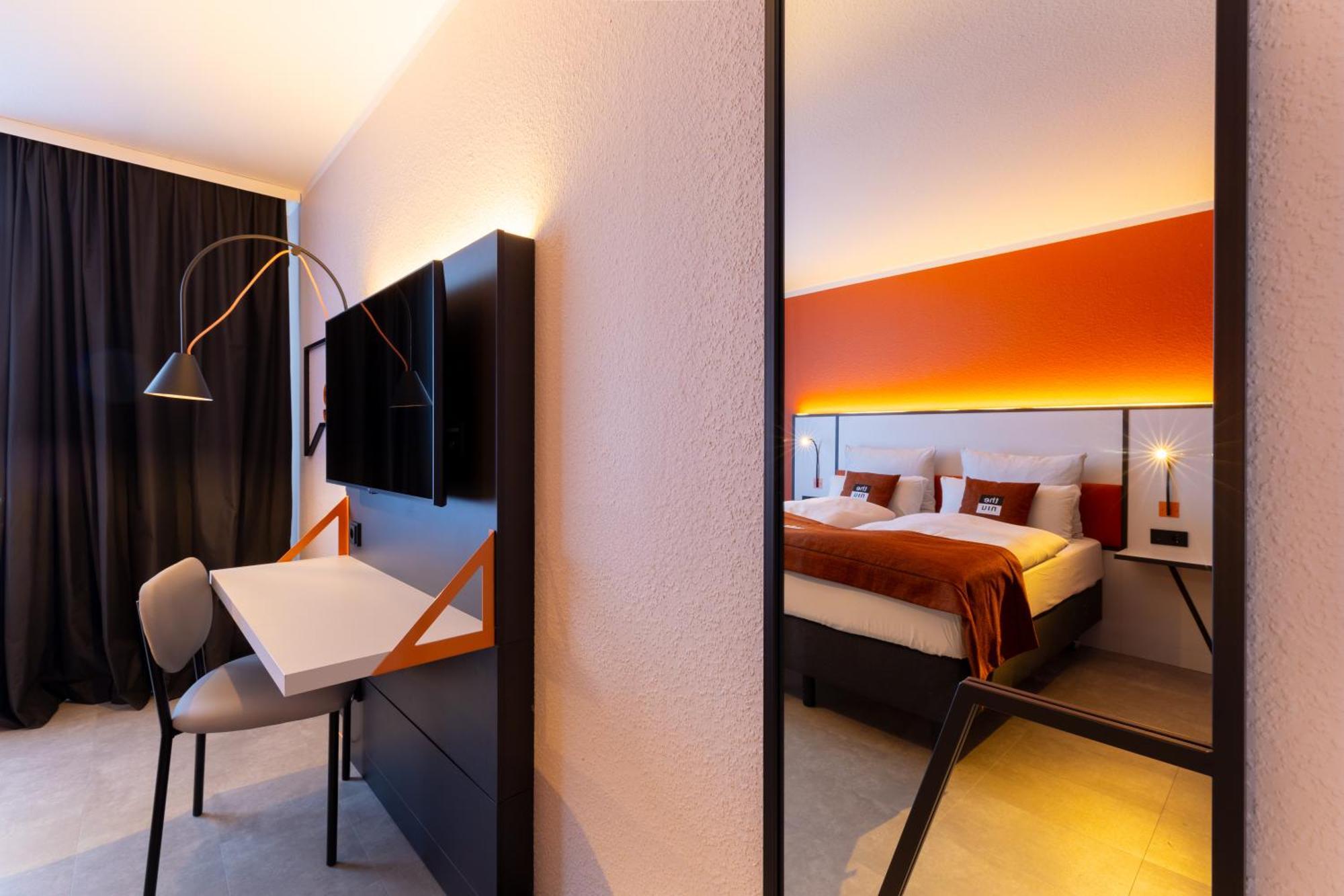 Holiday Inn - The Niu, Blade Solingen By Ihg Exteriör bild