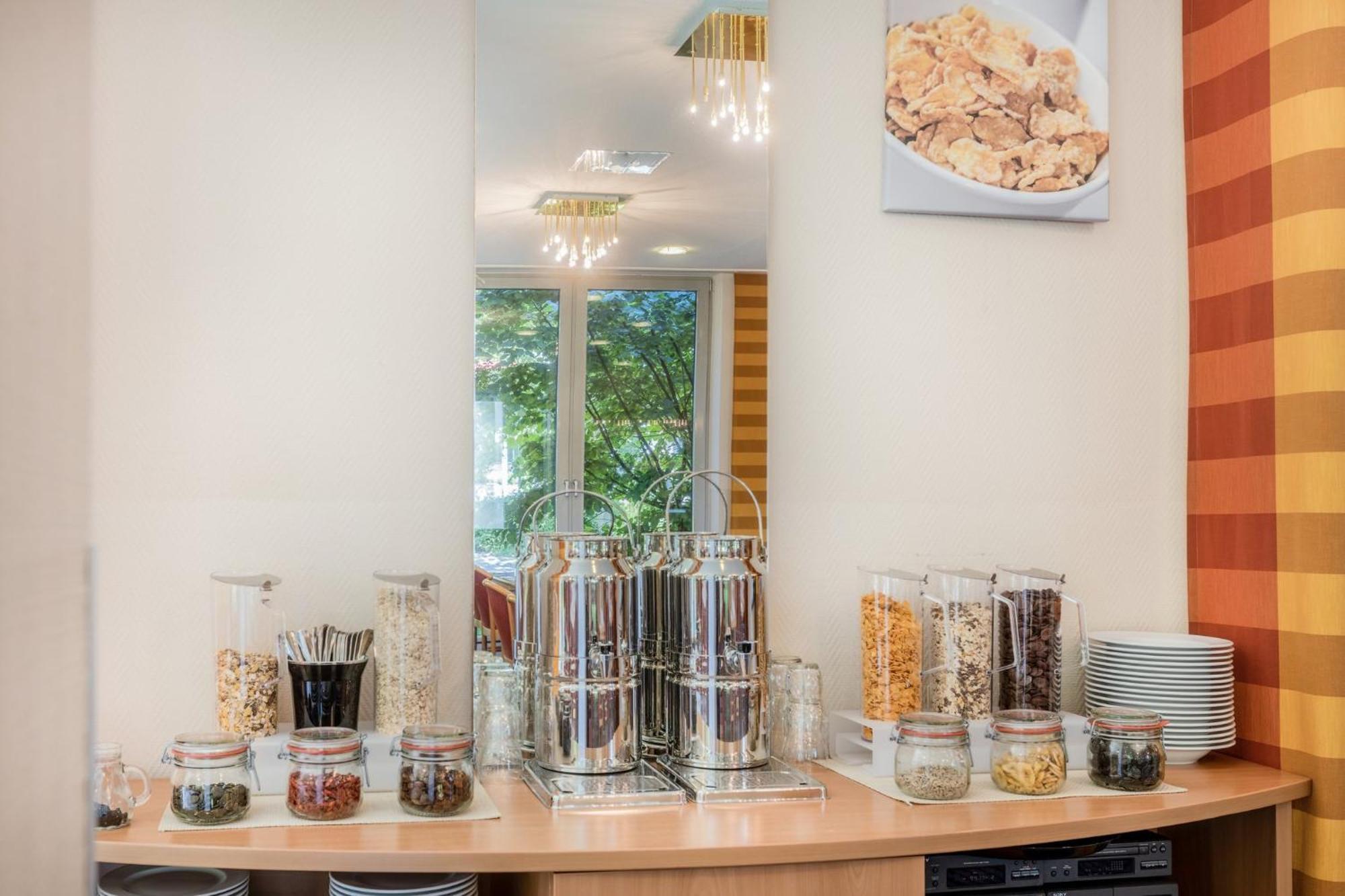 Holiday Inn - The Niu, Blade Solingen By Ihg Exteriör bild