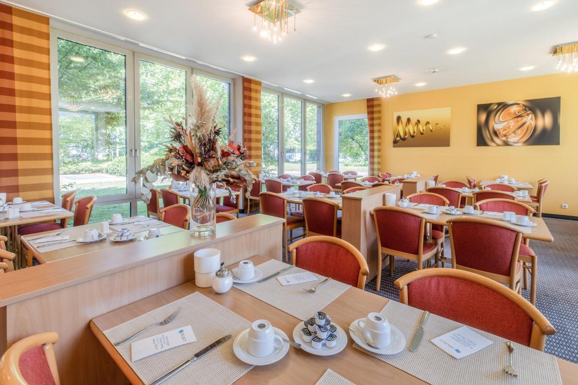 Holiday Inn - The Niu, Blade Solingen By Ihg Exteriör bild